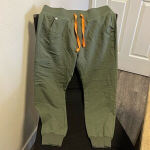 Figs small petite green scrub bottoms